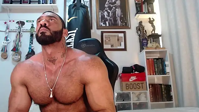 henryhadesflirt online show from April 9, 11:55 pm