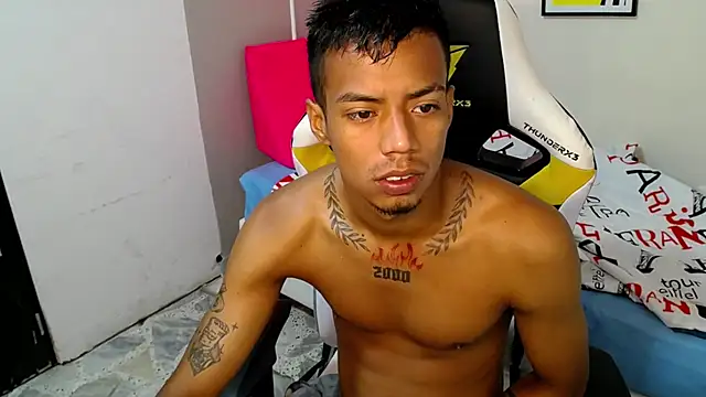 Nando coll online show from October 31, 11:24 am