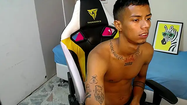 Nando coll online show from October 25, 11:34 am