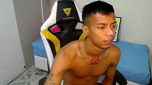 Nando coll online show from October 24, 11:23 am