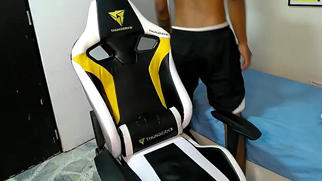 Nando coll online show from November 1, 12:20 pm