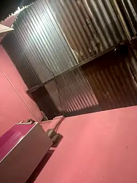 Snapshot of bigdick882488 chatting on October 28, 3:42 am bigdick882488 online show from October 28, 3:42 am