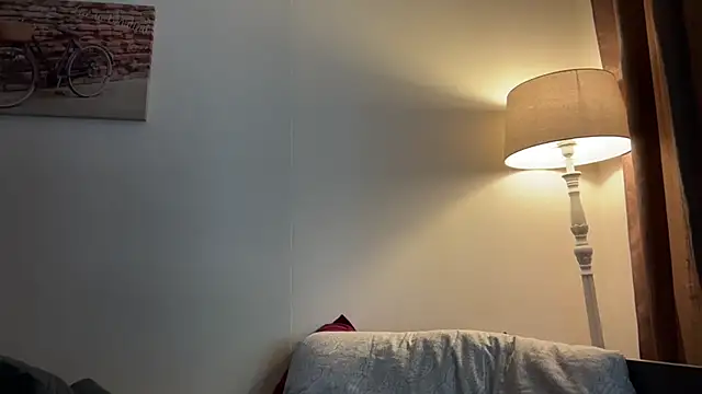 Snapshot of Larsskeet chatting on October 22, 4:43 pm Larsskeet online show from October 22, 4:43 pm