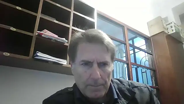 Snapshot of sayeaprayer65 chatting on October 13, 9:37 am sayeaprayer65 online show from October 13, 9:37 am