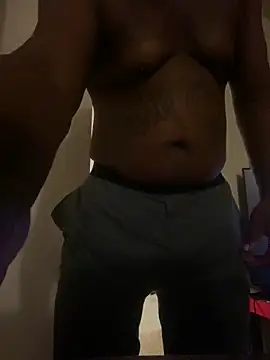 girlwatt online show from November 6, 4:37 am