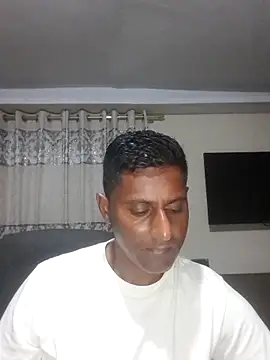 kingVibeX online show from December 17, 8:48 pm