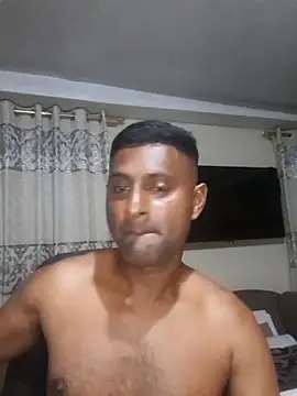 kingVibeX online show from December 5, 9:44 pm