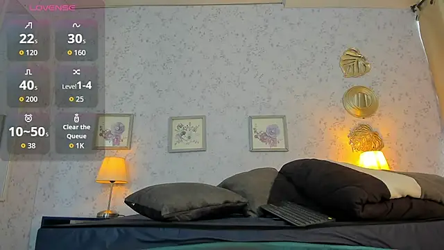 liam twiink online show from April 16, 7:25 pm