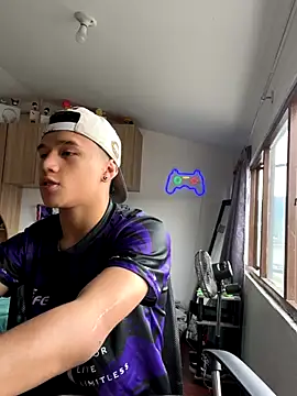 dominik  2 online show from September 20, 4:40 pm