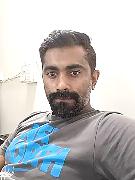 Snapshot of Shergillvicky69 chatting on October 1, 10:41 am Shergillvicky69 online show from October 1, 10:41 am