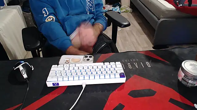 geil20CM2 online show from October 17, 7:18 pm