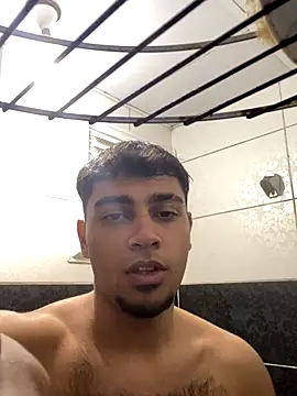 astoperaa online show from December 15, 7:22 pm