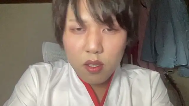 nuu1 221 online show from October 31, 6:11 pm