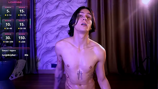 CleoStringer online show from January 17, 11:17 pm