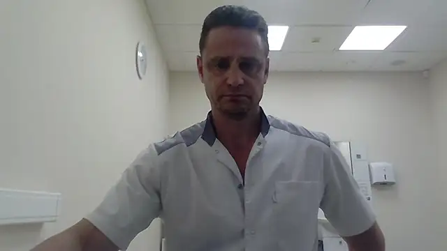 Snapshot of Freeze_Fire chatting on October 10, 2:44 pm Freeze Fire online show from October 10, 2:44 pm