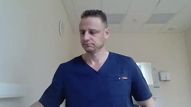 Snapshot of Freeze_Fire chatting on October 14, 5:47 am Freeze Fire online show from October 14, 5:47 am