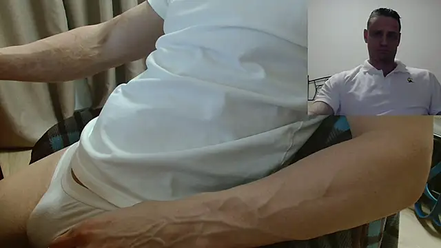 Freeze Fire online show from November 24, 7:15 pm