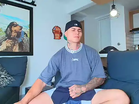 Marko Toro   online show from September 22, 7:57 pm