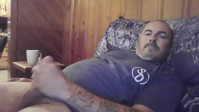 Snapshot of dan691000 chatting on September 30, 9:46 am dan691000 online show from September 30, 9:46 am