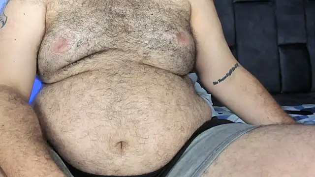 big bearr online show from April 3, 6:21 am