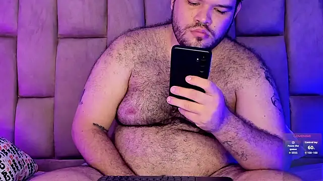big bearr online show from May 19, 6:19 am