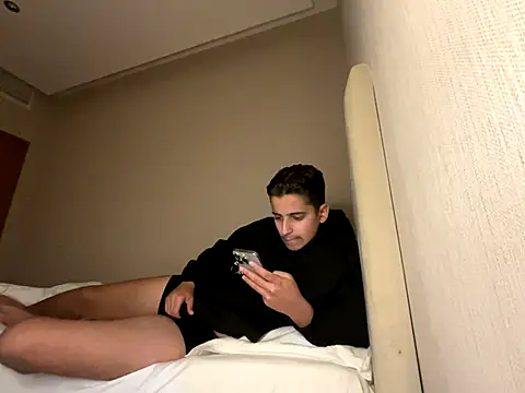 bemjmen online show from October 30, 9:05 pm