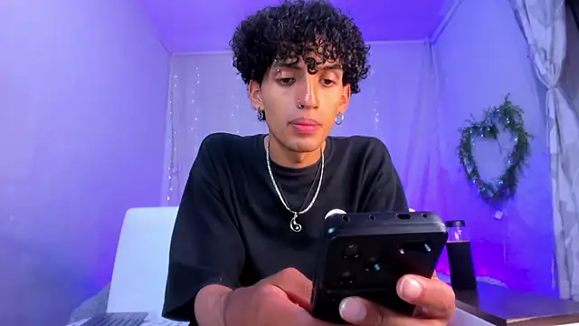 josesweet  online show from November 1, 4:05 am