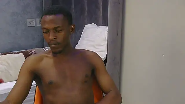 MthondoWeBananaX2 online show from October 18, 7:24 am