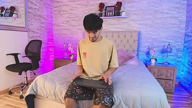 Axel Draven online show from March 5, 12:12 pm