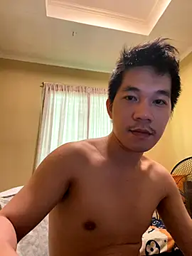 Snapshot of asian_guy_69 chatting on September 29, 3:05 am asian guy 69 online show from September 29, 3:05 am