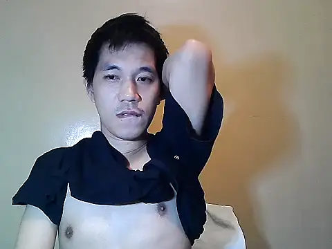 Snapshot of asian_guy_69 chatting on October 10, 4:34 pm asian guy 69 online show from October 10, 4:34 pm