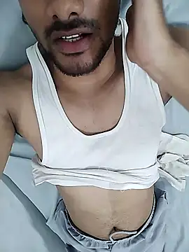 Snapshot of Ilhaamgrey chatting on October 19, 4:54 pm Ilhaamgrey online show from October 19, 4:54 pm