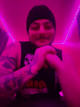 latenightguy online show from January 6, 7:01 am