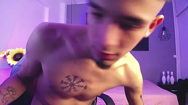 Snapshot of Jackk_8 chatting on October 21, 3:20 am Jackk 8 online show from October 21, 3:20 am