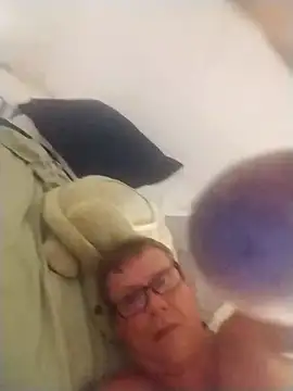 Snapshot of baldblondeshaven chatting on November 1, 6:28 am baldblondeshaven online show from November 1, 6:28 am