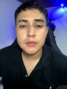 loki32men online show from October 25, 5:09 am