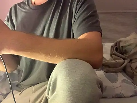 Snapshot of Jasonsnzuk chatting on October 14, 11:12 pm Jasonsnzuk online show from October 14, 11:12 pm