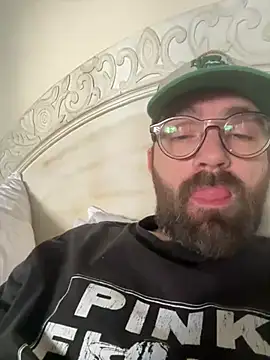 straight2fucked online show from March 23, 9:15 am