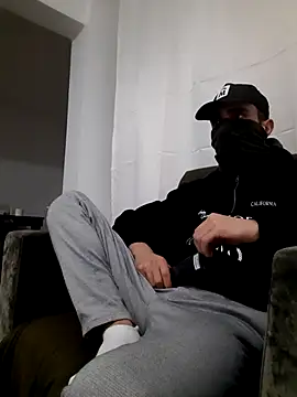 herkes26 online show from December 5, 9:55 pm