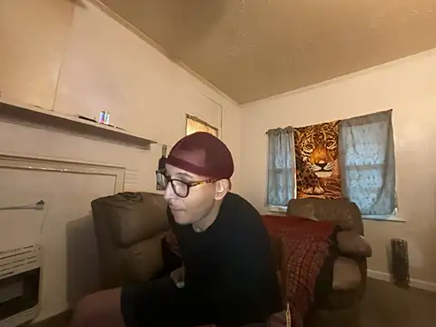 ThrowedWorldWide online show from February 21, 6:42 pm