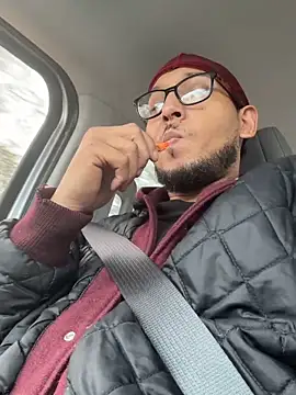 ThrowedWorldWide online show from February 11, 6:13 pm