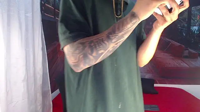 RomeoMillerr online show from December 15, 7:33 pm