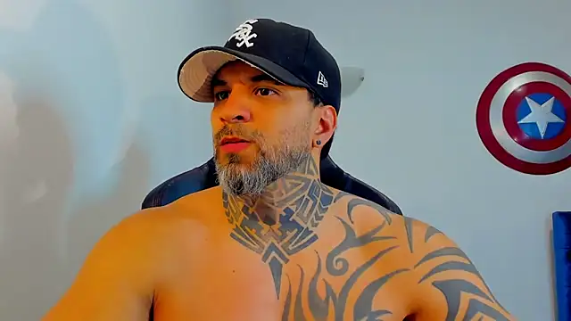 JoshRigby online show from April 27, 8:03 pm