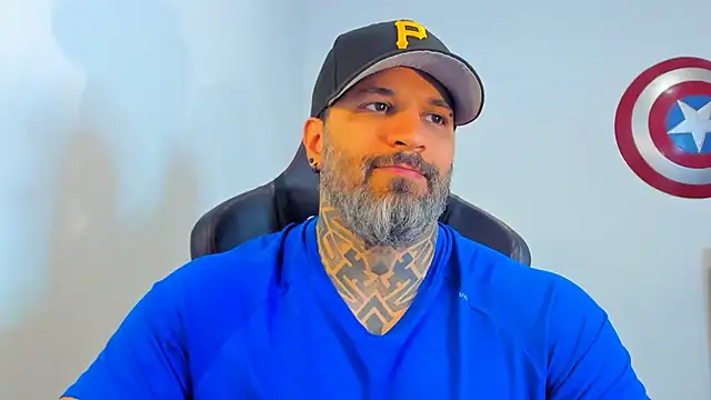 JoshRigby online show from April 26, 7:54 pm