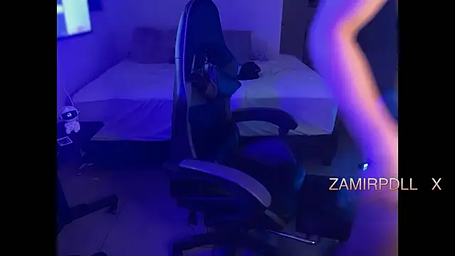 zamir333 online show from April 11, 3:35 am