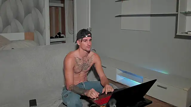 Snapshot of sweet_smith8 chatting on October 13, 2:34 pm sweet smith8 online show from October 13, 2:34 pm