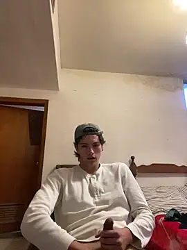 Kasawuasa online show from October 31, 5:05 pm