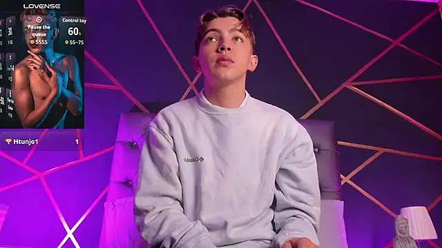 Lian Miller1  online show from April 27, 12:24 pm