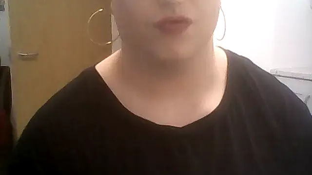 GlitterJayy online show from September 27, 2:48 pm