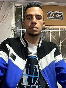 Snapshot of wiland_hot23 chatting on October 9, 8:47 pm wiland hot23 online show from October 9, 8:47 pm